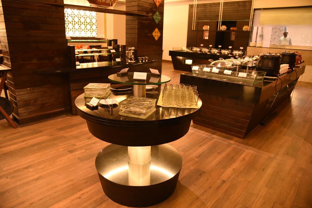 The Gateway Hotel Beach Road, Calicut Экстерьер фото